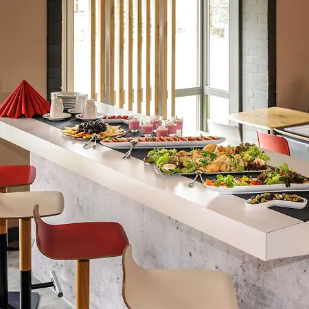 Ibis Hotel