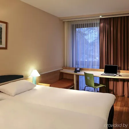 Ibis 2*